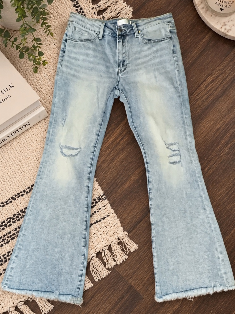Petra 153 Light Wash Distressed Flare Jeans – Size 11/29 – NWOT